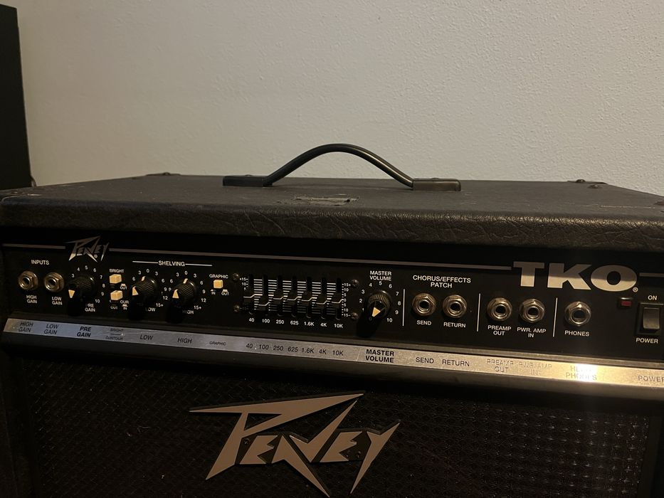 Amplificador de baixo Peavey USA