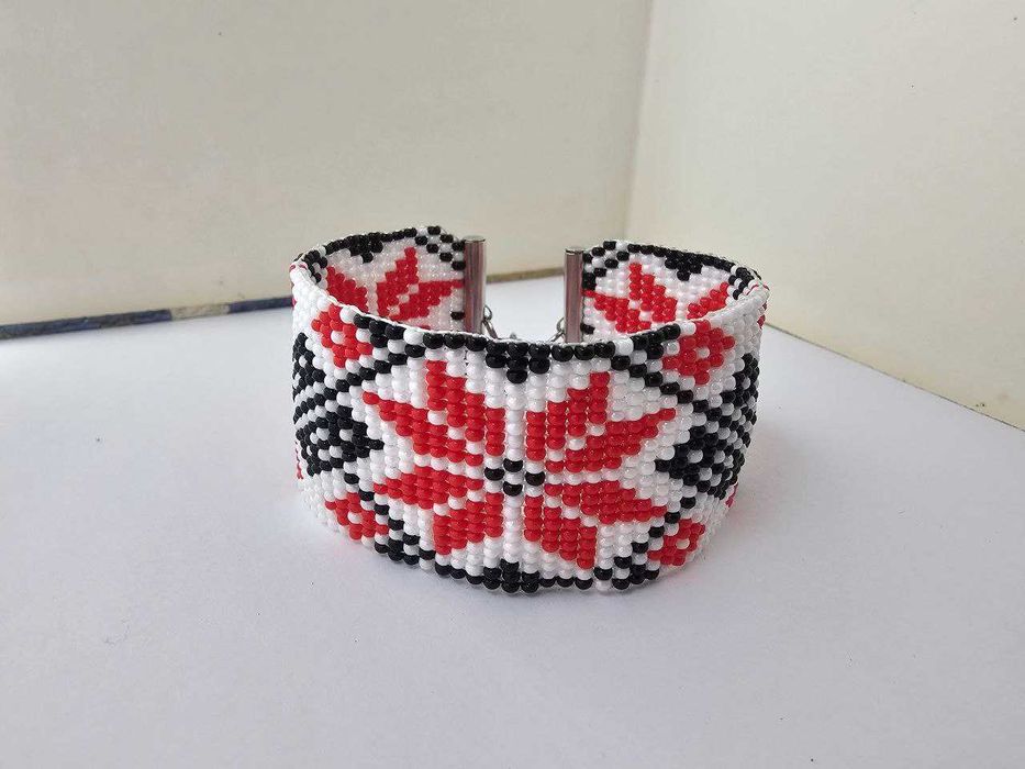 Браслет. Оберіг. Бісер. Ручна робота.