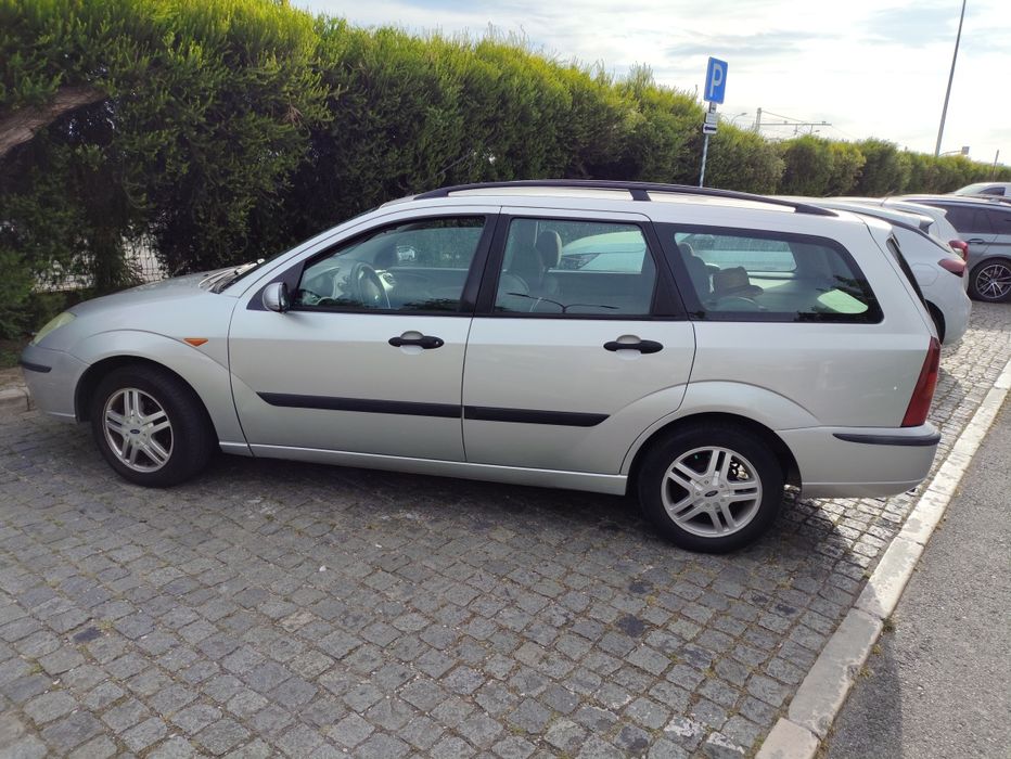 Ford focus  1.4 gasolina