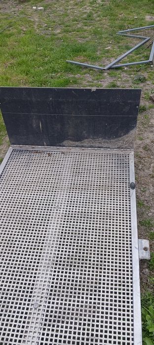 Najazd trap burta do quadów koparek  AL-KO