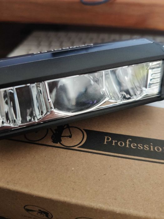 Luz Bicicleta - Newboler EOS630 (NOVA)