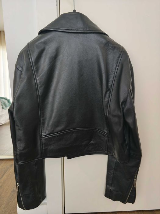 Blusão pele Massimo Dutti cropped