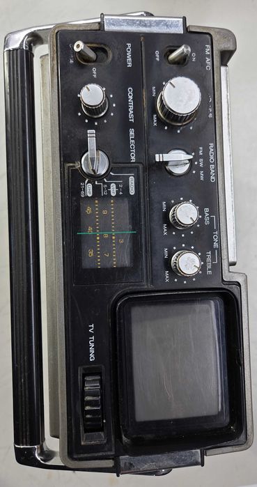 Radio TV JVC model 3050 EU Retro made in Japan