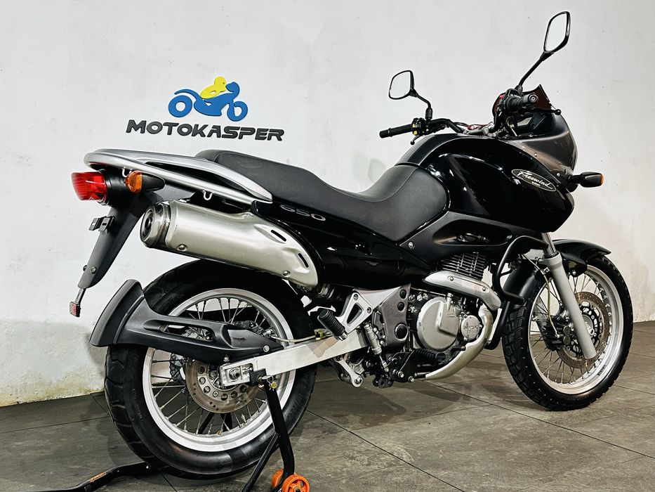 Suzuki Xf650 Freewind мото з європи (3600$)