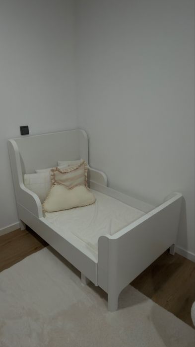 Cama extensivel IKEA