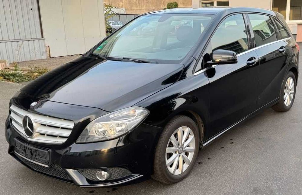 Mercedes Benz B W246 Vendo Frente Completa com Kit Airbags