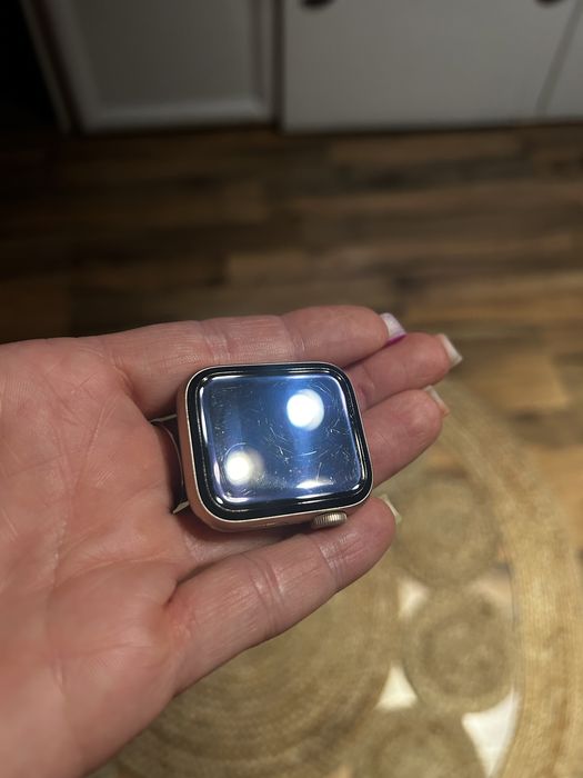 APPLE WATCH Seria 6 z EKG ,Gold Alu Pink 40MM + 5 pasków