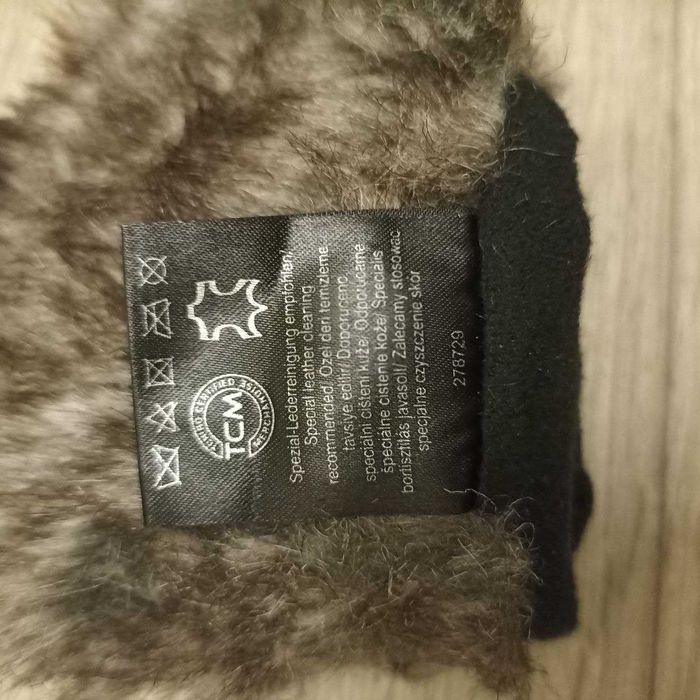 кожані\шкіряні чорні рукавички\перчатки з міхом