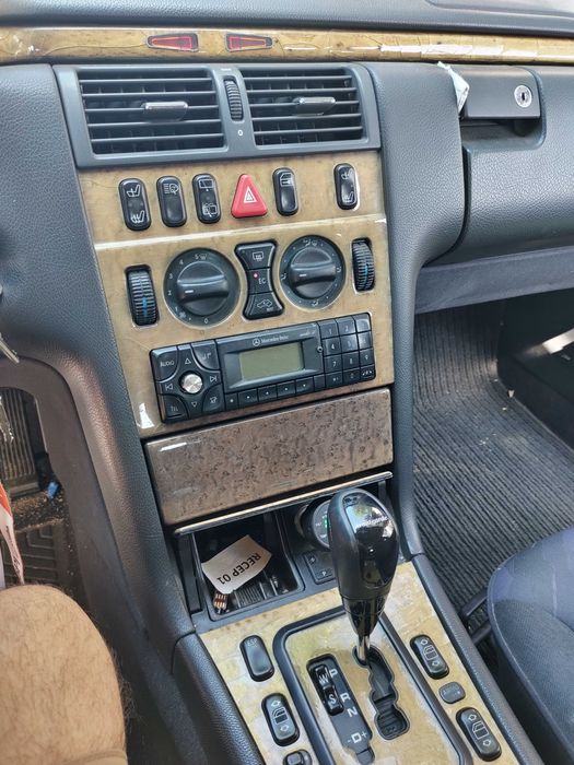 Autoradio Becker Audio 30 BE3317 Mercedes E w210 - Com Bluetooth !