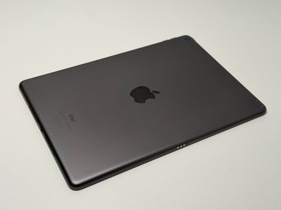 iPad 9. gen. (A2602) - 64GB - faktura VAT 23%