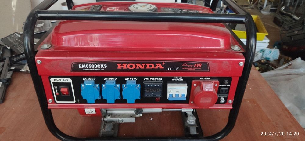 Генератор Honda em6500, бензиновый, исправный, практически не работал!