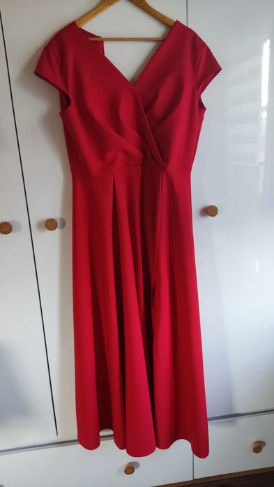 Suknia sukienka czerwona studniówka wesele