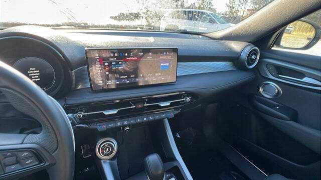 2024 Alfa Romeo Tonale Hybrid Veloce