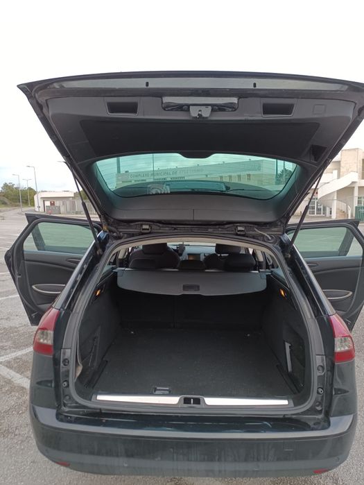 Carrinha  em ótimo estado.