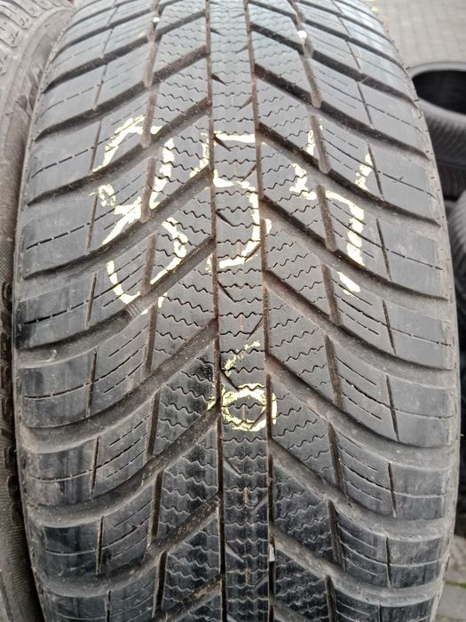 Opony używane 205/55R16 Nexen N blue 4Season 2szt.