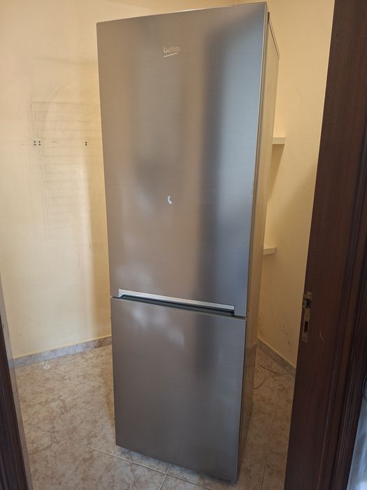 Vendo frigorífico Beko RCNA320K2OPT