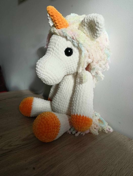 Jednorożec na szydełku