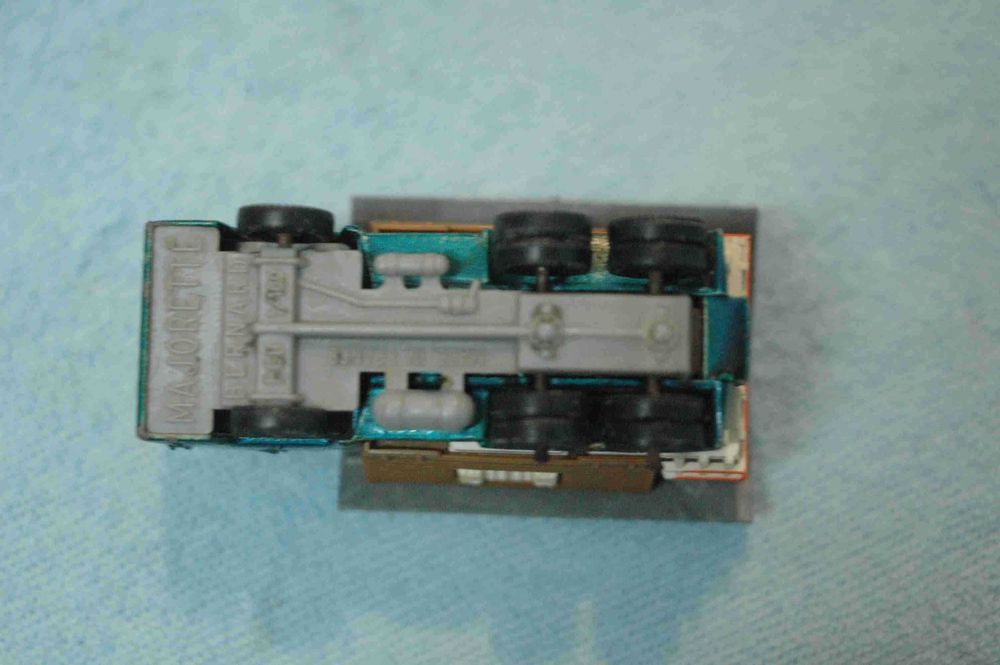 Majorette DAF camper