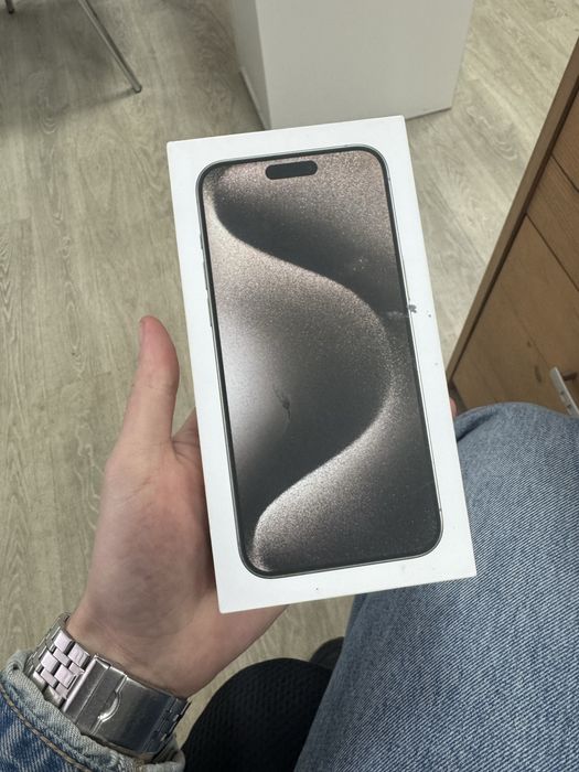 Iphone 15 pro max , 1tb