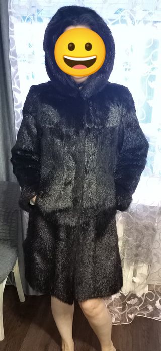 Шуба із нутрії чорна