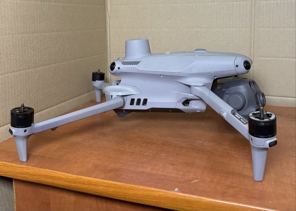 Тушка дрон Dji matric 4t наліт 24 години .