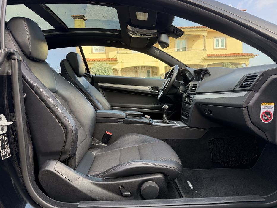 Mercedes E 220 Coupe AMG Poucos Km Como novo