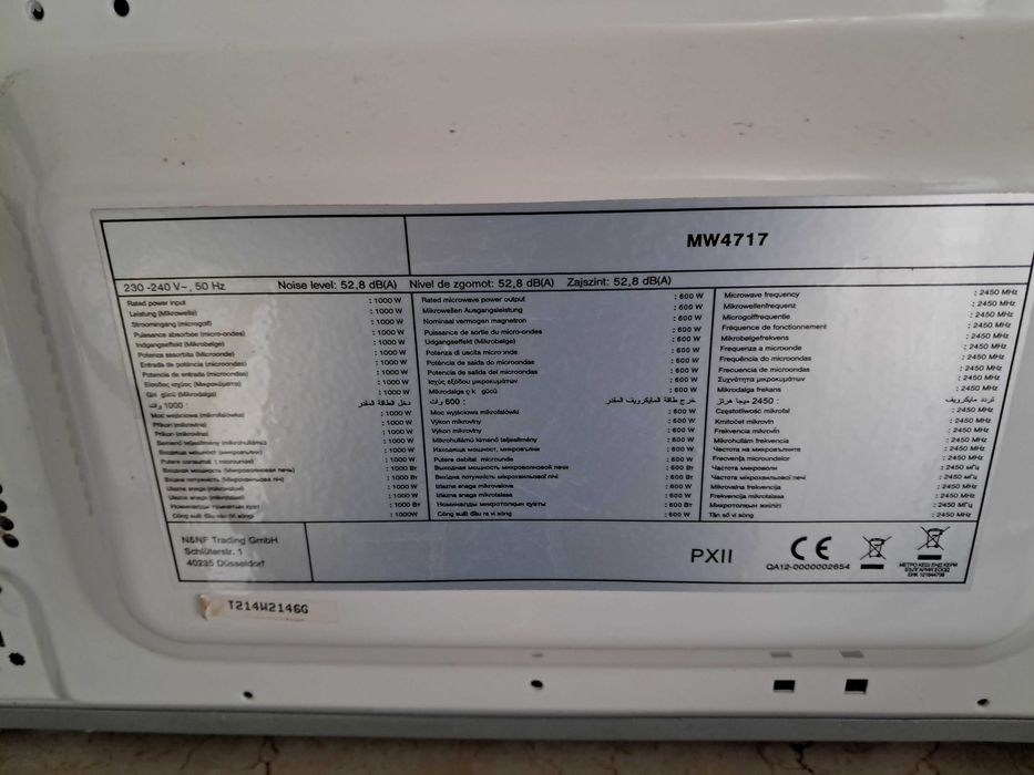 Microondas em funcionamento