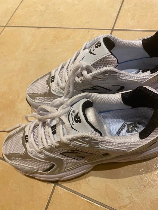 Sapatilhas NB 530