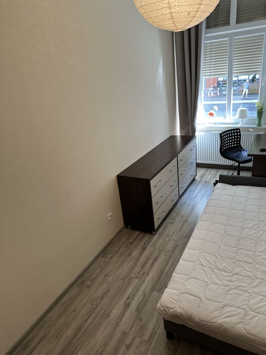 POKOJE dla  2 studentek/ studentów CENTRUM niedaleko uczelni i Silarisa