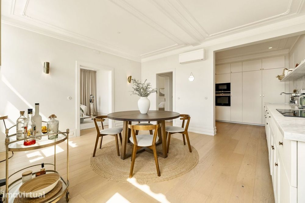Apartamento T2 com vista, Castelo, Lisboa