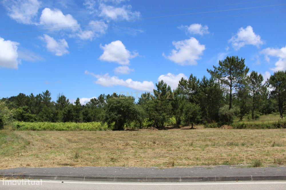 Terreno para construção em Assanha da paz — Almagreira, Leiria
