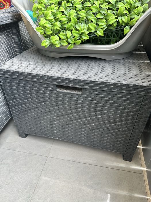 Conjunto mesa e cadeiras para jardim