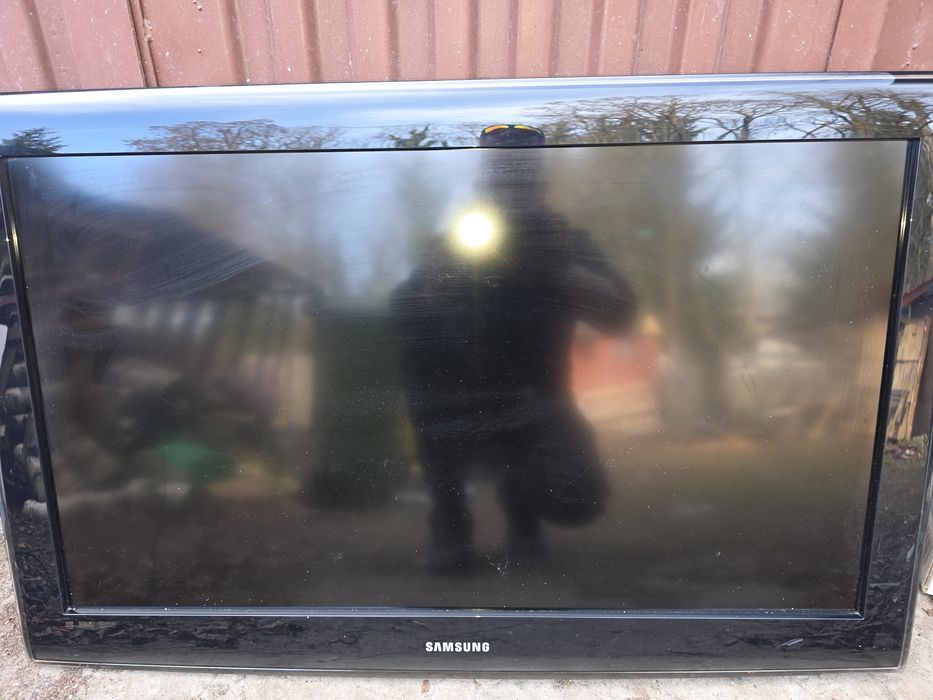 Sprzedam telewizor samsung 42 cale