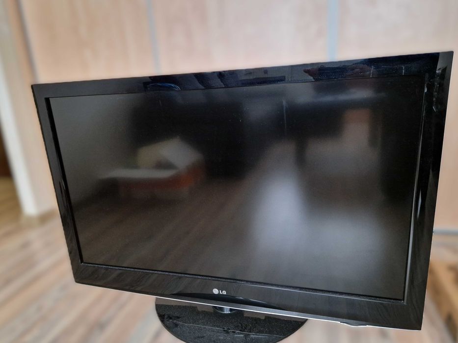Telewizor LG 42LH3000