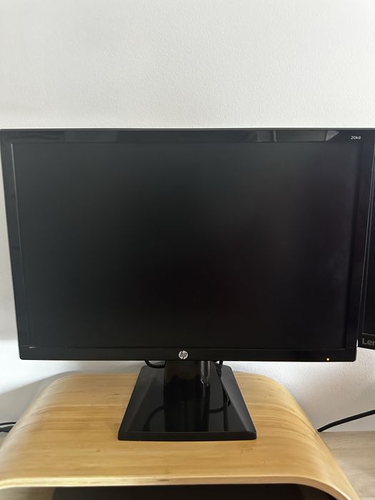 Vendo 2 monitores HP e Lenovo