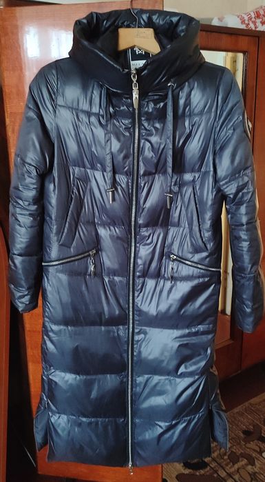 Пуховик женский 48р.