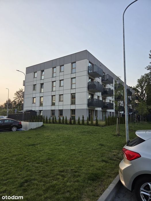 Mieszkanie 70 m² z dwoma balkonami i 2 miejscami park. Bezpośrednio