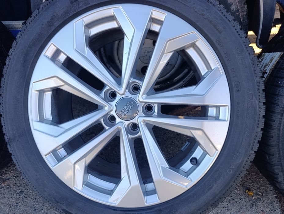 Audi a4 b9 piękne felgi 18 cali jak nowe z Niemiec 5x112 oryginał OE