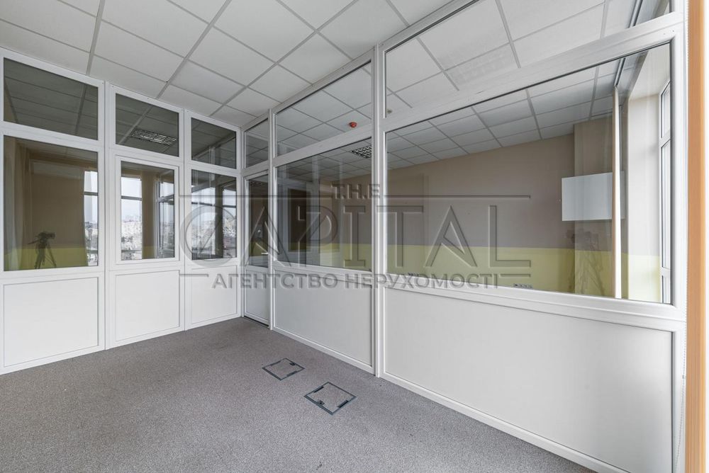 Оренда офісу, вул. Антоновича, БЦ Максим