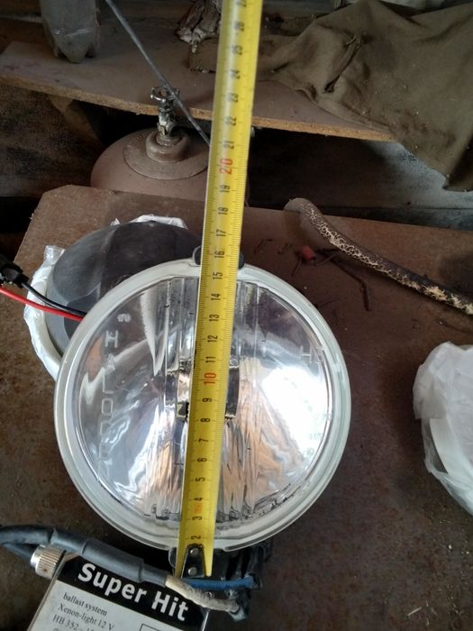 Продам фары круглые