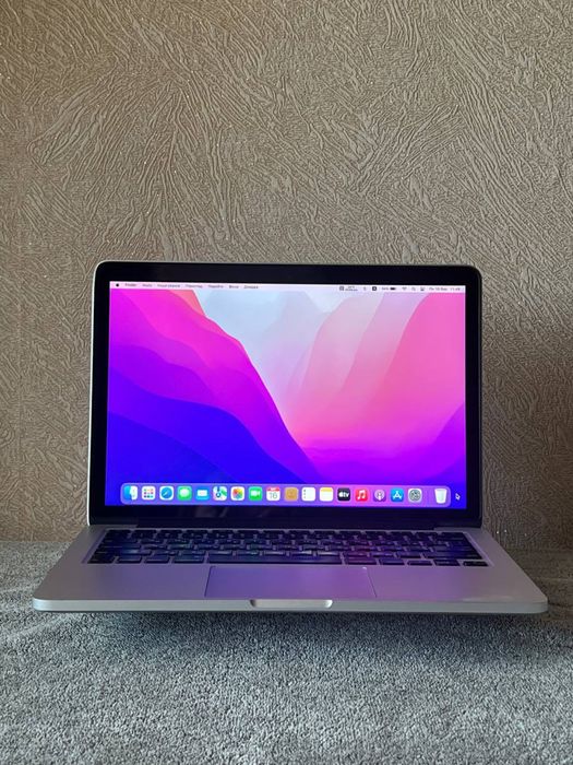 Продаю MacBook Pro 13” 2015 року (A1502)