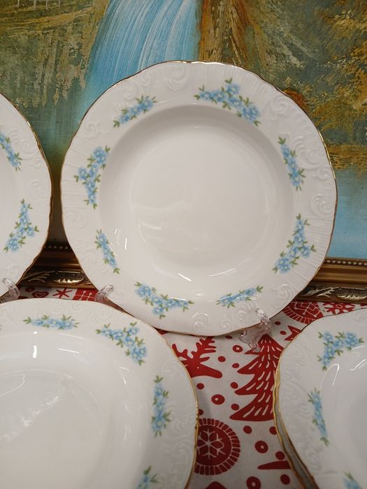 12 pratos fundos porcelana Vista Alegre