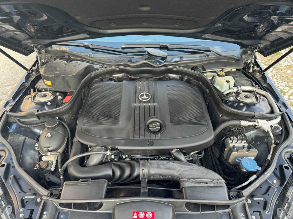 Mercedes-Benz E250 BlueTEC 4Matic 9G-TRONIC Edition 2016 Full Extras