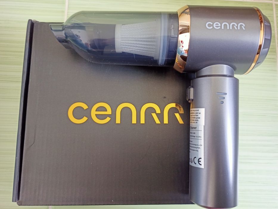 Автомобильный пылесос CENRR  на аккумуляторах 11v