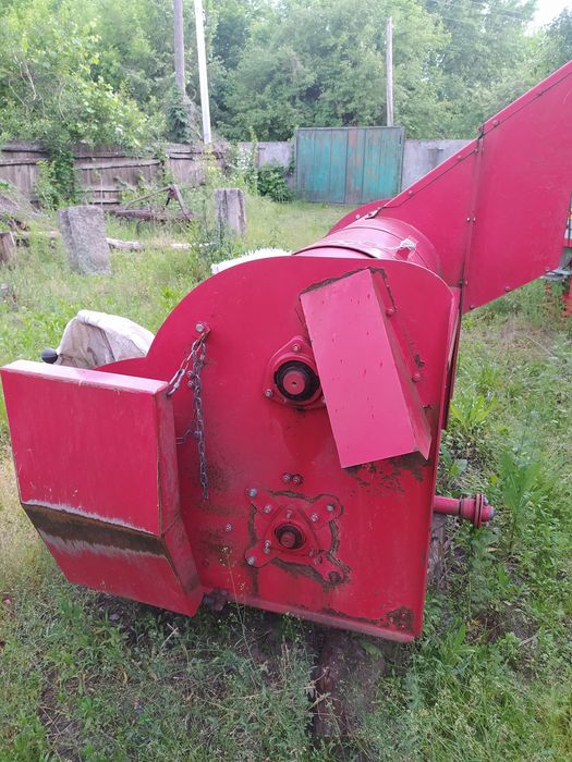 Гарбузовий комбайн MOROZ 1500