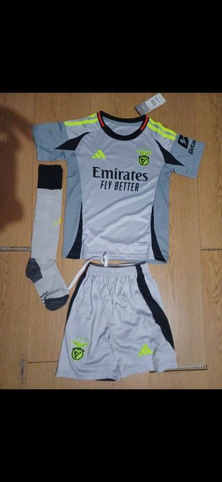 Kit Benfica Alternativo 24/25