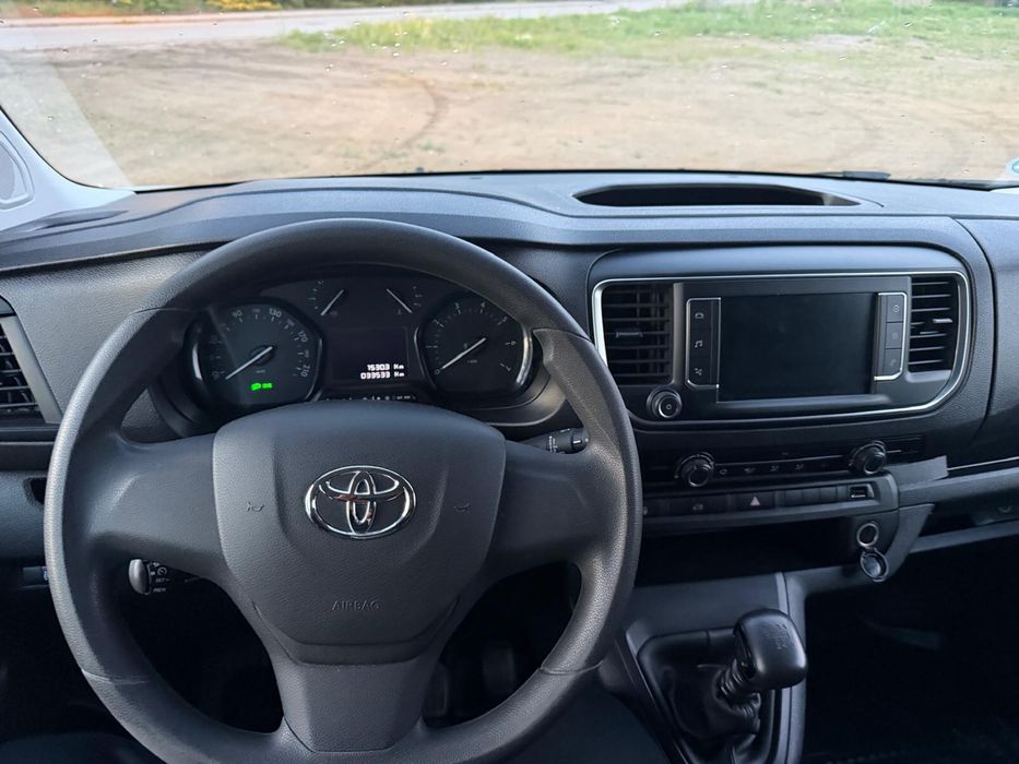 TOYOTA Proace  bus
