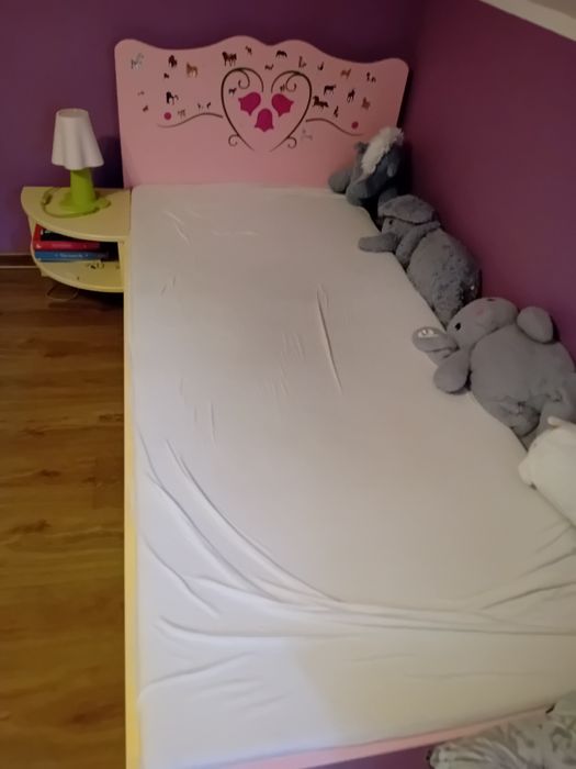 Meble dla dziewczynki