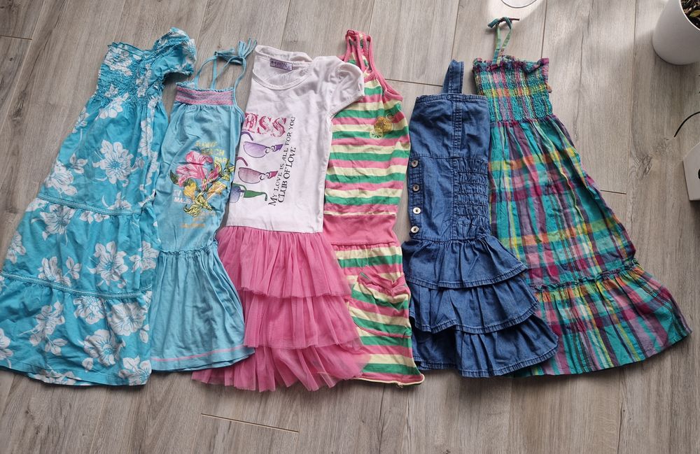 Super paka sukienek +spodniczka dla dziewczynki 140-146 cm, Next, H&M