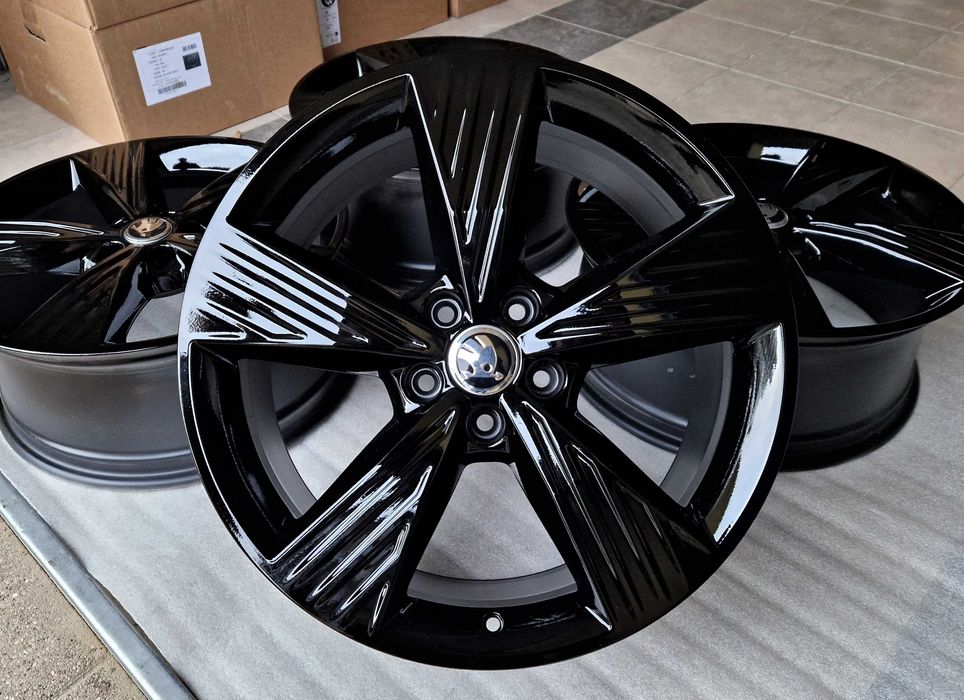 Alufelgi 19 5x112 Skoda Octavia Kodiaq Superb Yeti Karoq Czarne ! 298#